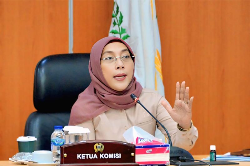 politisi pdip pastikan pram doel tak akan kenakan pajak kantin sekolah