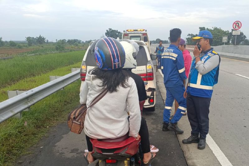pt jasmarga evakuasi kendaraan roda dua masuk di tol medan kualanamu