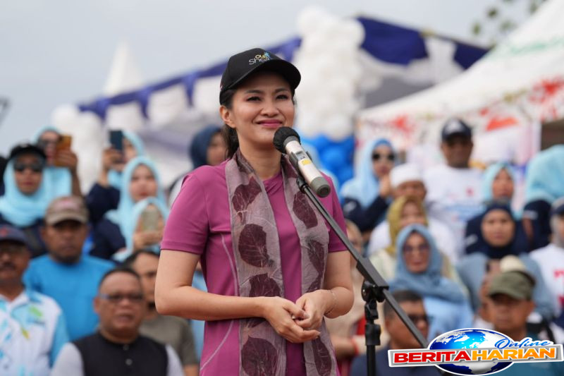 seluruh smasmk negeri di maluku utara digratiskan