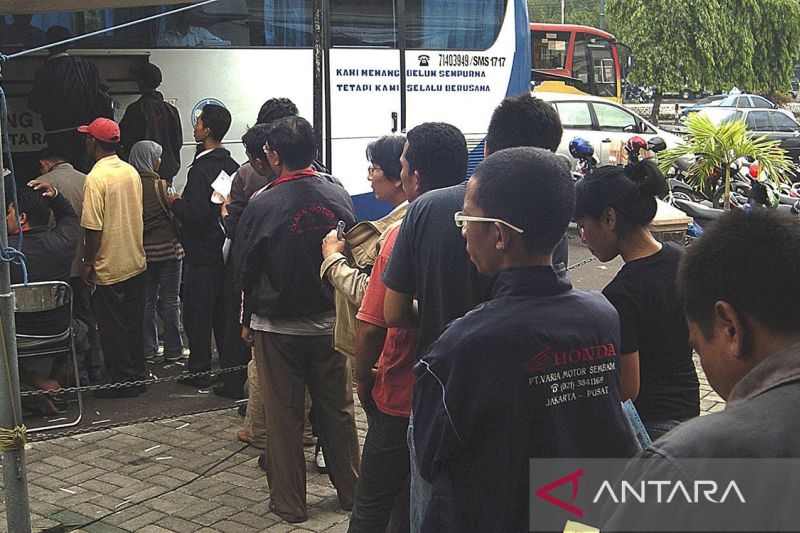 sim keliling kembali dibuka di lima lokasi di jakarta