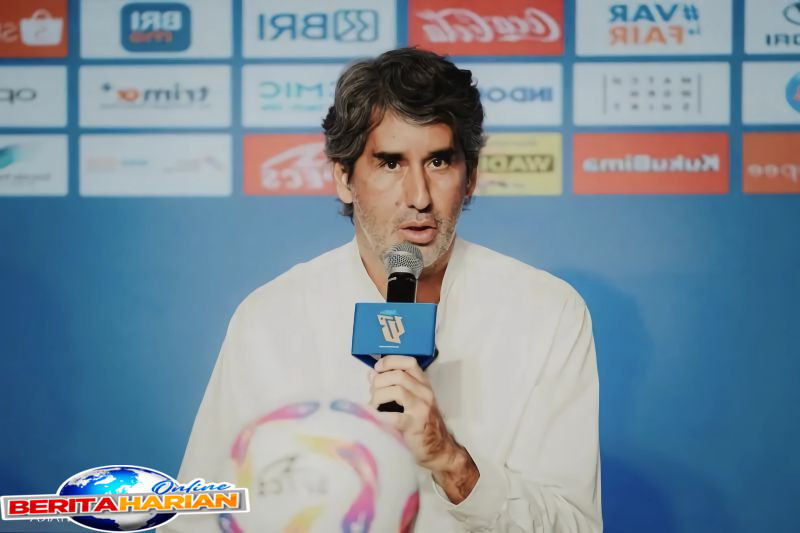 Teco Meletakkan Jabatan Sebagai Pelatih Bali United Usai Kekalahan dari Persib 1 teco mundur dari pelatih bali unitedsetelah kalah dari persib