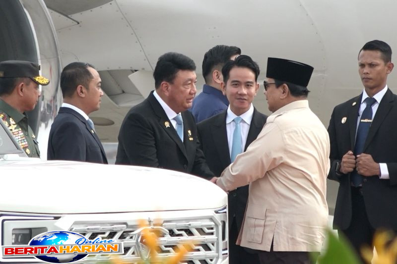 Presiden Kembali ke Indonesia, Siap Adakan Pertemuan dengan Menteri 1 tiba di tanah air presiden segera gelar diskusi bersama para menteri