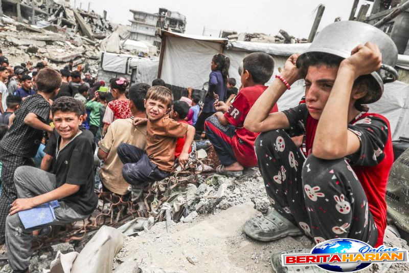 unrwa sebut persediaan tepung di gaza menipis