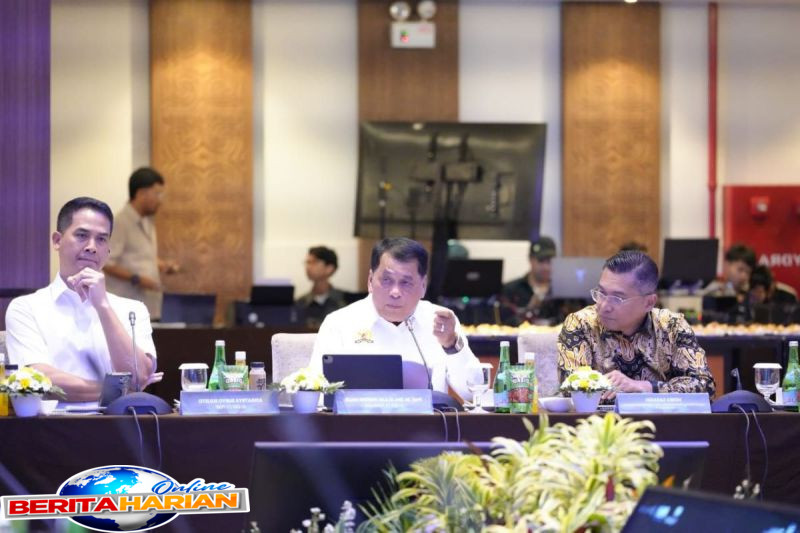 wakil ketua komisi vi dpr apresiasi kinerja pelindo tangani penumpang
