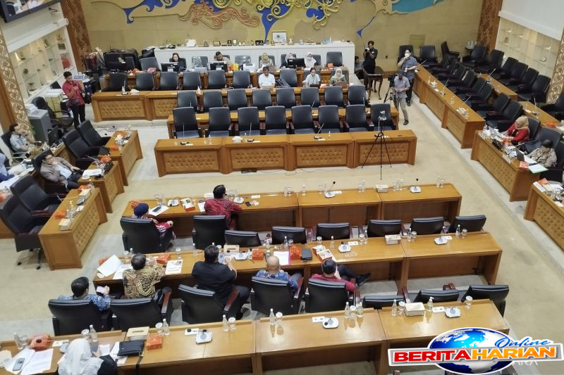 baleg dpr susun ulang draf ruu pprt meski periode sebelumnya sudah ada