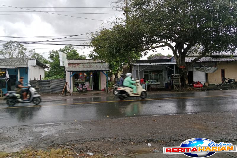 bmkg potensi hujan masih terjadi di awal musim kemarau di ntb