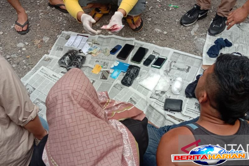 BNNP Sumbar Berhasil Menggagalkan Aksi Penyelundupan 1,5 Kilogram Sabu 1 bnn sumbar gagalkan upaya penyelundupan 15 kilogram sabu sabu