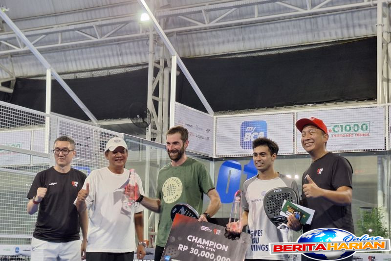 eskar revillaaleix puchol juara turnamen padel sirkuit indonesia open