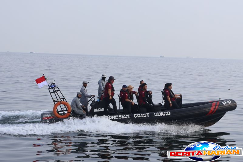 imigrasi lakukan pengawasan kapal asing di perairan tanjung priok