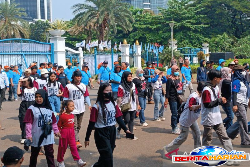 jakarta kemarin hari buruh hingga sterilisasi hewan penular rabies