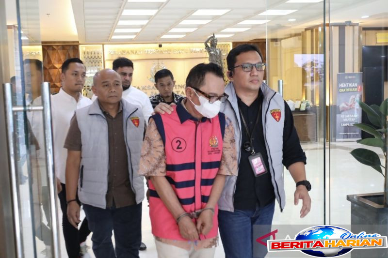 Kejaksaan Tinggi DKI Menetapkan Tersangka Baru dalam Kasus Dugaan Korupsi di PT Telkom 1 kejati dki tetapkan tersangka baru kasus dugaan korupsi di pt telkom