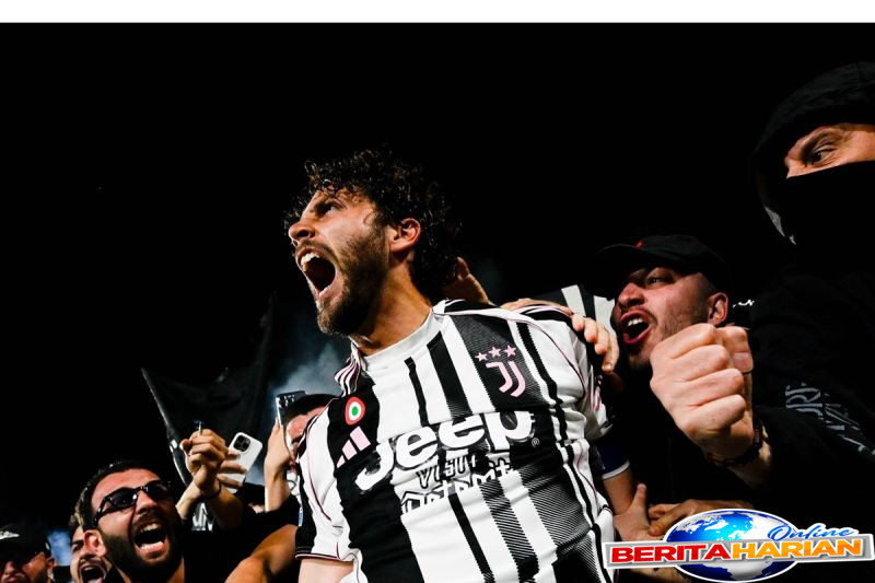klasemen serie a juventus lolos liga champions venezia terdegradasi