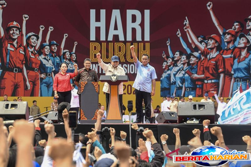 menaker pekerja dan buruh pilar utama pembangunan bangsa