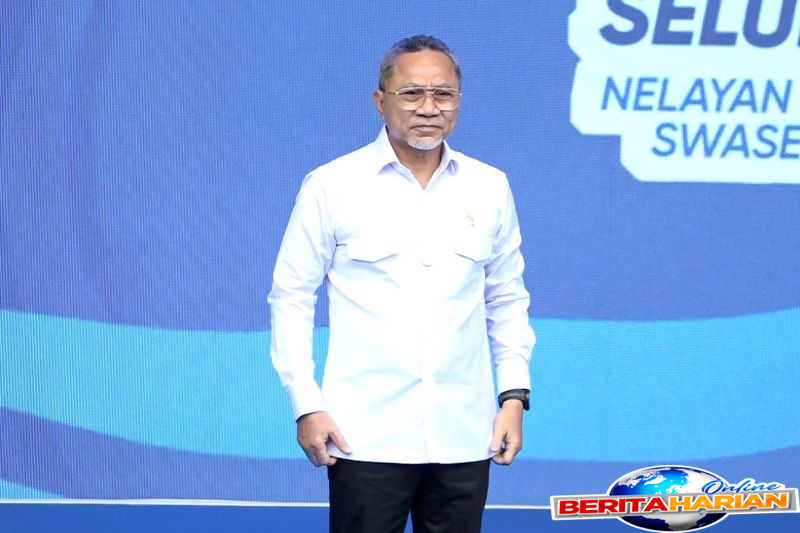 menkos zulhas sebut utamakan petani harus beli gabah seharga rp6500
