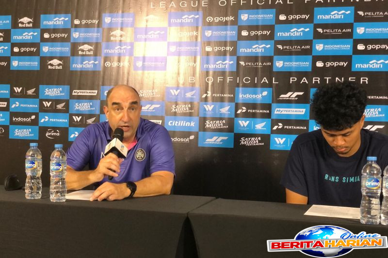 pelatih rans simba bogor sangat bangga cetak sejarah di ibl