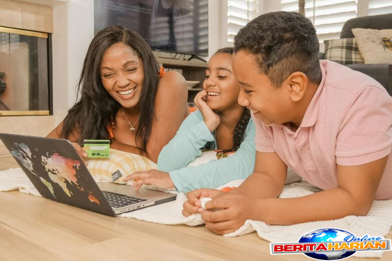 penggunaan teknologi di rumah dapat pengaruhi tumbuh kembang anak