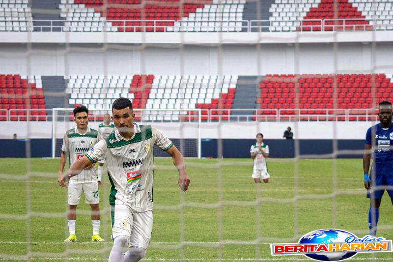 pss berpeluang hindari degradasi setelah kalahkan psis 2 1