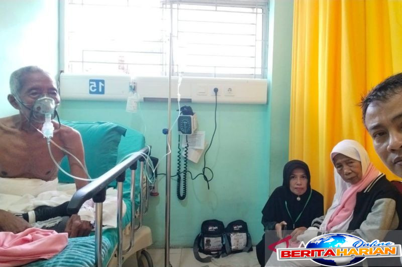 Calon Haji dari Embarkasi Solo Mendapat Perawatan di RSUD Amri Deli Serdang 1 seorang calon haji embarkasi solo dirawat di rsud amri deli serdang