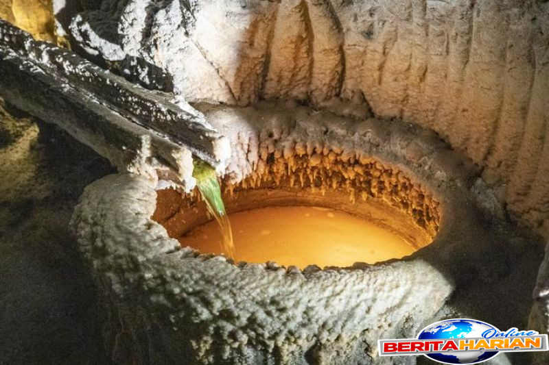 Tambang Garam Wieliczka: Warisan Dunia UNESCO di Polandia 1 tambang garam wieliczka salah satu warisan dunia unesco di polandia