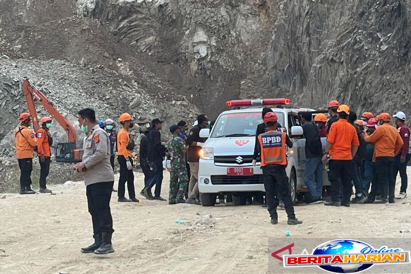 tim dvi dikerahkan untuk identifikasi korban longsor gunung kuda