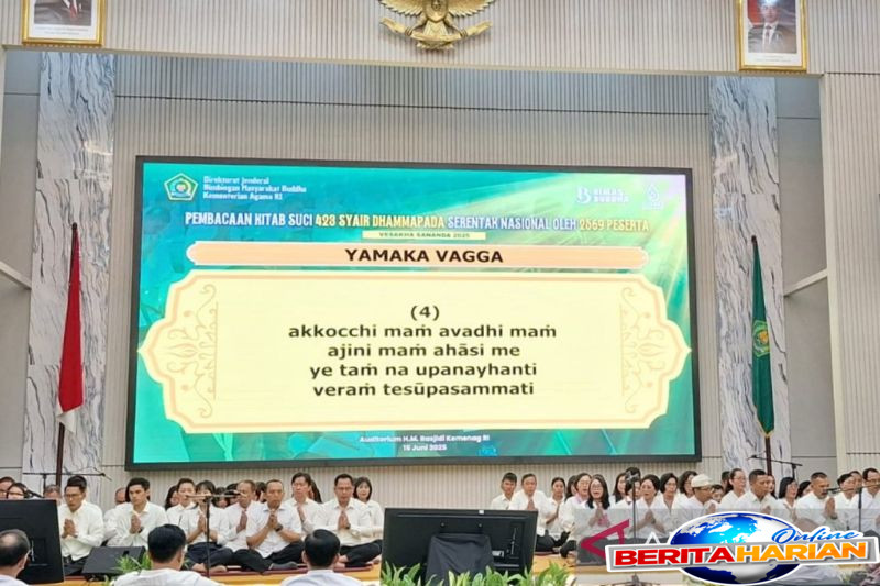 2.569 Umat Buddha Berpartisipasi dalam Pembacaan Kitab Dhammapada Secara Massal 1 2569 umat buddha ikuti pembacaan kitab dhammapada secara serentak
