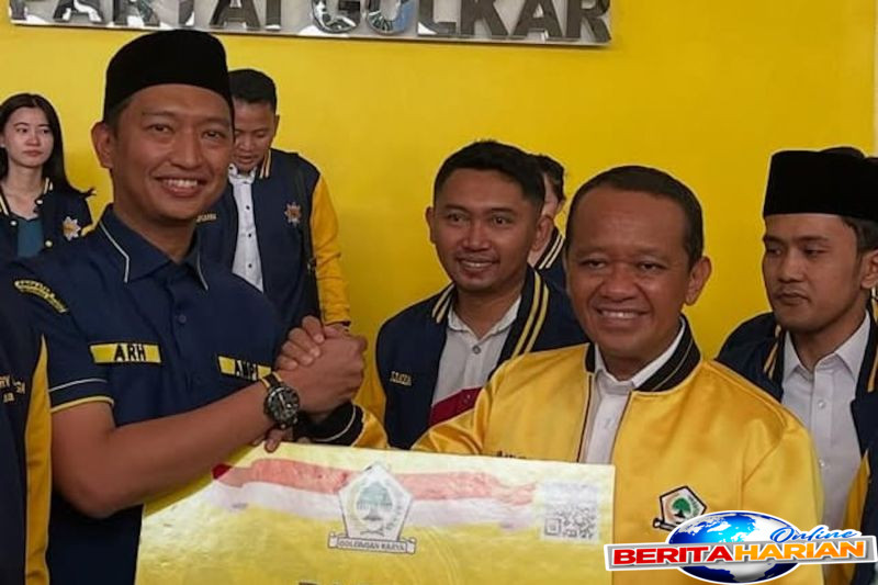 arief rosyid siap dukung pemerintah melalui partai golkar