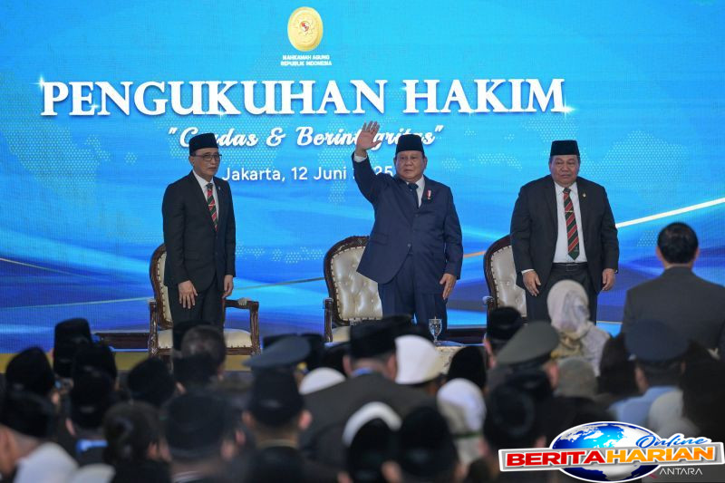 Peristiwa Hukum Mingguan: Peningkatan Gaji Hakim hingga Putusan Hendry Lie 1 hukum sepekan kenaikan gaji hakim hingga vonis hendry lie