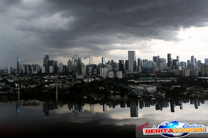 jakarta diprakirakan berawan tebal pada rabu pagi
