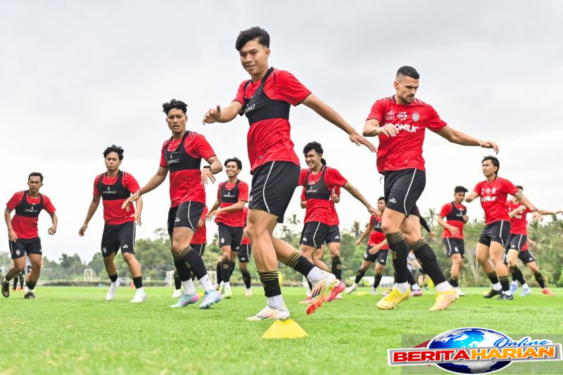 latihan perdana skuad bali united jelang kompetisi liga 1