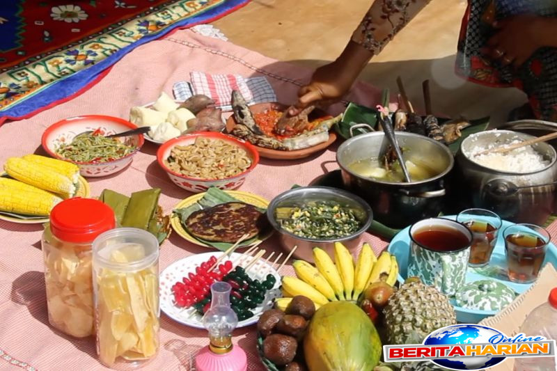 mengenal tradisi nasi bekepor khas kutai kertanegara