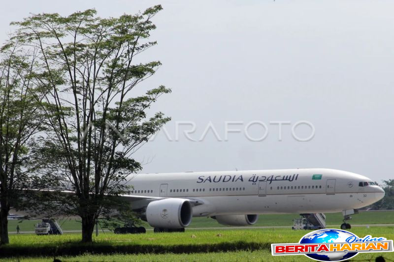 menko bg perintahkan tni dan polri telusuri teror bom saudi arilines