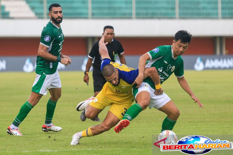 persijap jepara mendatangkan gelandang bertahan wahyudi hamisi