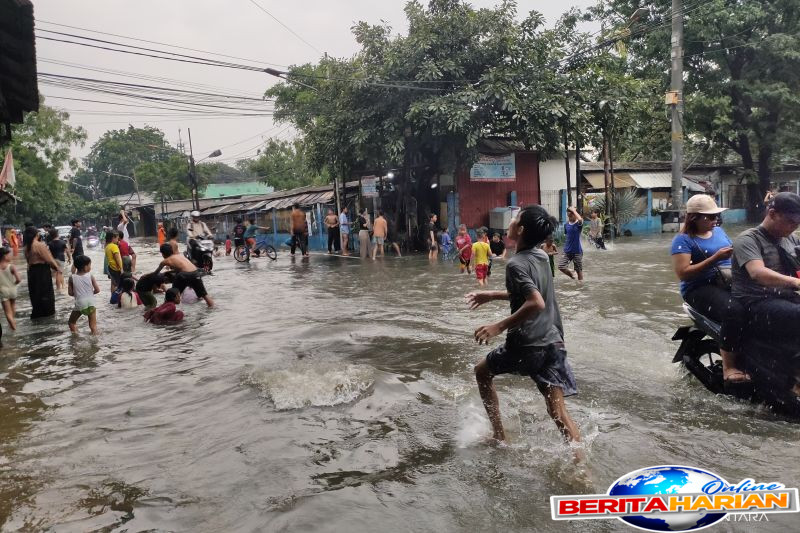 sebagian jakarta diperkirakan hujan pada selasa sore hingga malam