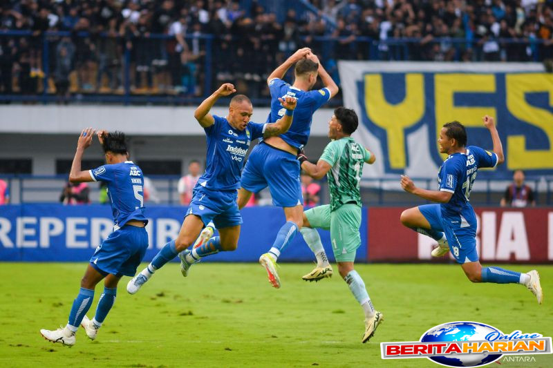 Seluruh Anggota Tim Persib Bandung Telah Divaksinasi 1 seluruh anggota skuad persib bandung divaksin