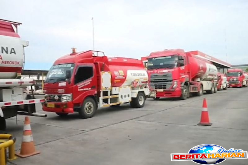 shifting impor jadi strategi pertamina hadapi kebijakan tarif trump