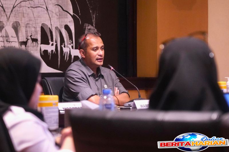 wamenkum tegaskan ruu kuhap wajib selesai pada tahun 2025