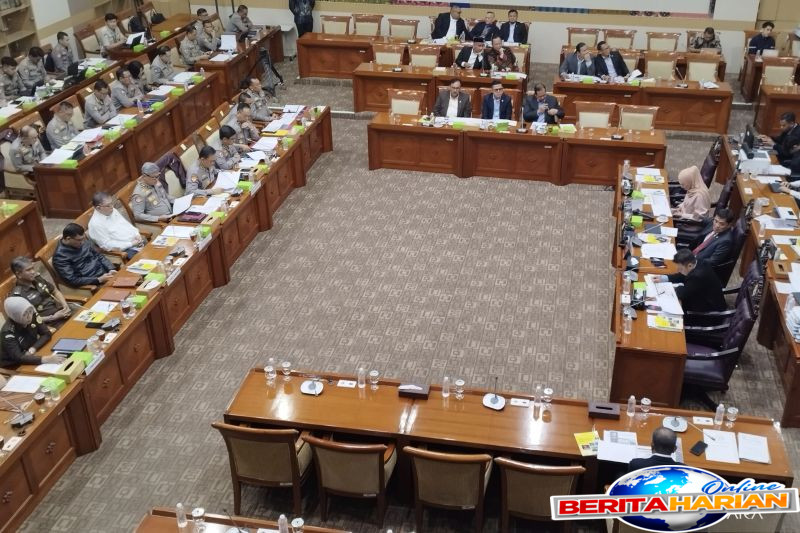 dpr raker dengan kejagung polri bahas rencana kerja dan anggaran 2026