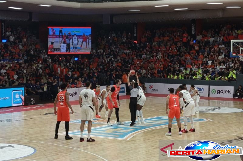 Final IBL 2025: Dewa Memimpin Atas Pelita Jaya di Paruh Pertama di Jakarta 2 final ibl 2025 dewa unggul atas pj babak pertama laga di jakarta