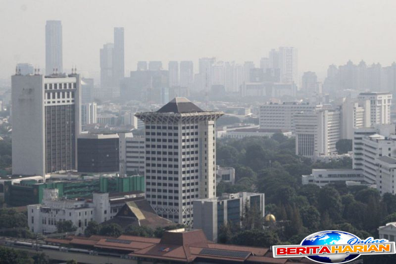 kamis pagi kualitas udara jakarta tak sehat bagi kelompok sensitif