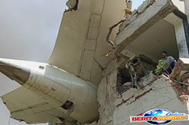 kapten air india yang jatuh juni lalu dilaporkan matikan bahan bakar