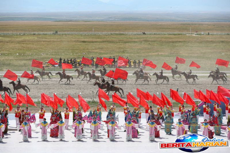 mengintip serunya festival pariwisata di xinjiang china