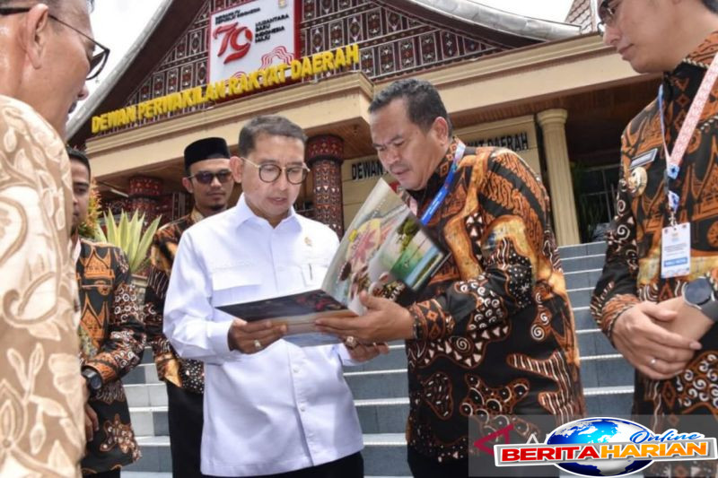 Menteri Kebudayaan Akan Hadiri Puncak Perayaan Tabuik Pariaman Besok 1 menteri kebudayaan dijadwalkan hadiri puncak tabuik pariaman besok