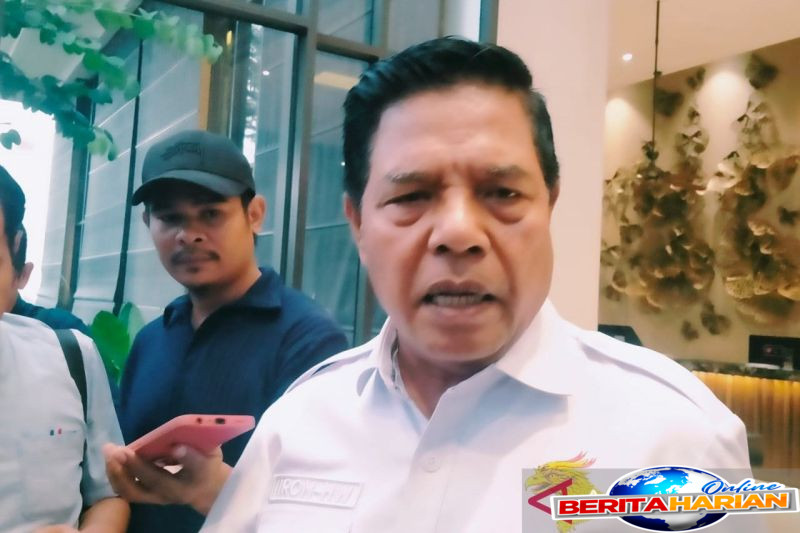 pemkab lombok timur perketat regulasi bagi pendaki gunung rinjani
