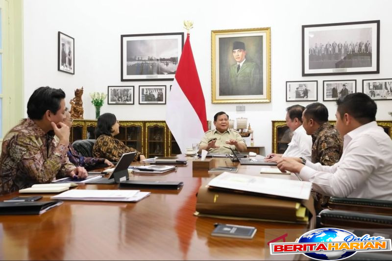 presiden prabowo beri arahan reformasi fiskal dan jaga defisit
