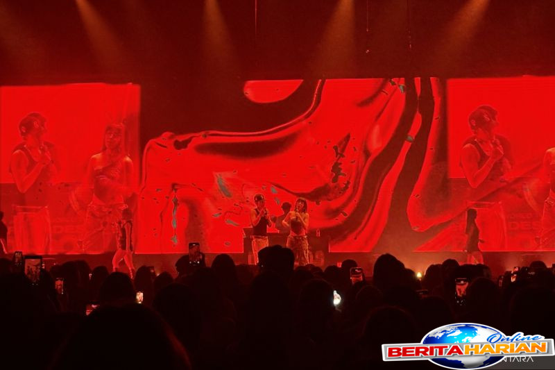 ramengvrl ikut menyanyikan nasty di konser jay park 1