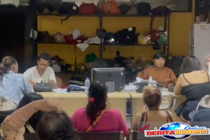 satpol pp jakbar jaring lima orang psk di jalan tubagus angke