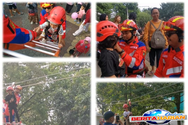 serunya bermain flying fox bersama damkar di cfd solo
