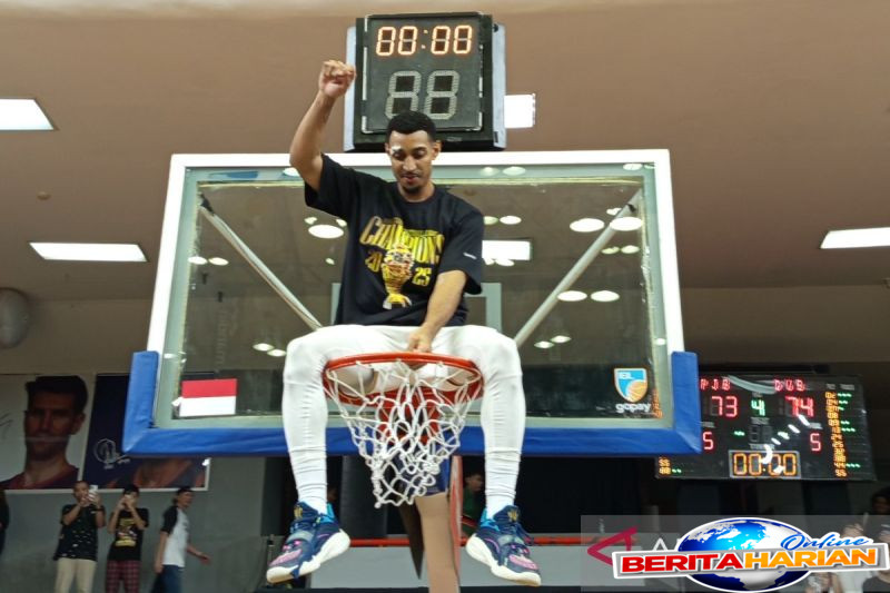 solano sebut dewa united juara ibl 2025 karena pemain saling dukung