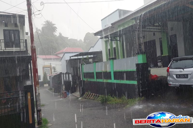 bmkg waspada hujan ringan hingga sedang di maluku utara hari ini