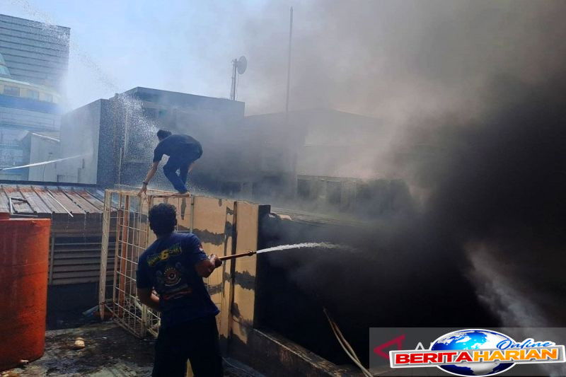 dki kemarinkebakaran mangga dua square hingga pengesahan apbd p